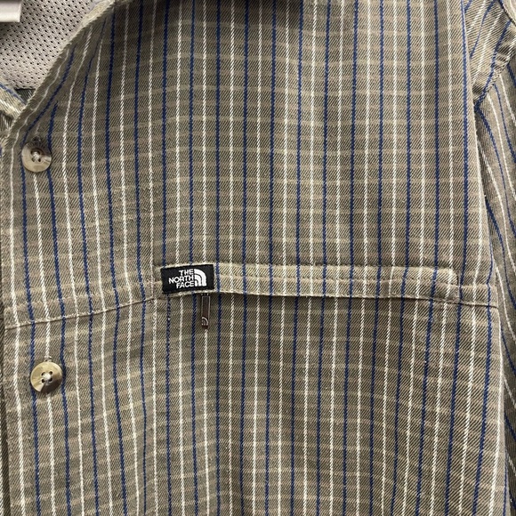 The North Face Men's Classic Casual Button Down Shirt Long Sleeve size M - Picture 5 of 8